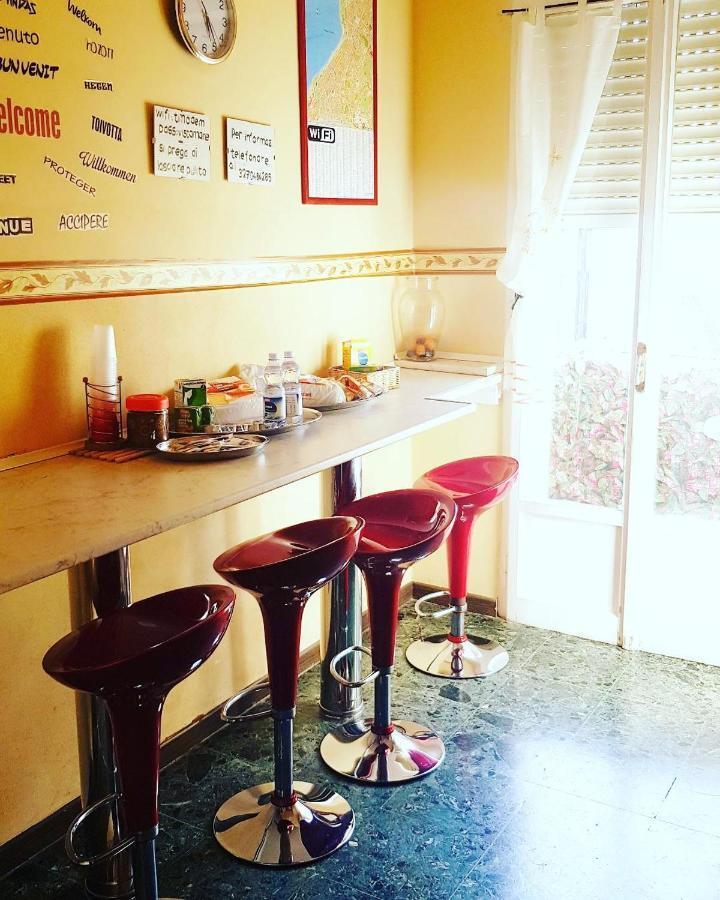 Vista Mare Rooms Reggio Calabria Exterior foto